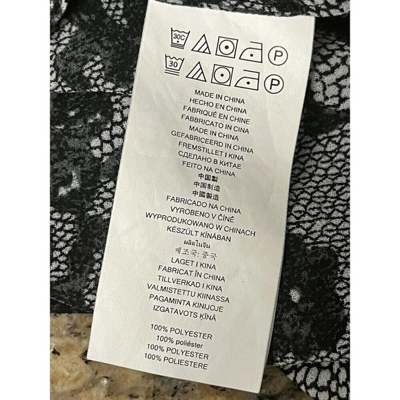 Michael Kors Women's Cold-Shoulder Halter Blouse Small Black/White) Classic - Picture 7 of 9